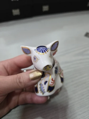 Royal Crown Derby Pickworth Piglet Paperweight Silver Stopper 1998
