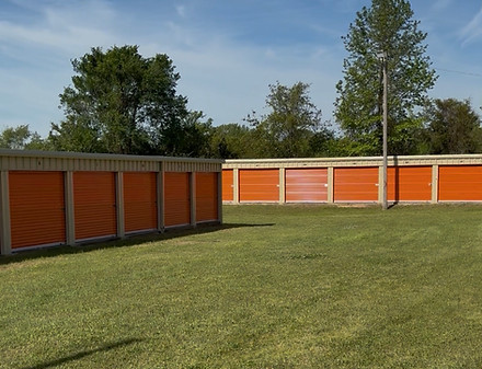 Fenced storage units at Springbank Storage in Texarkana, AR