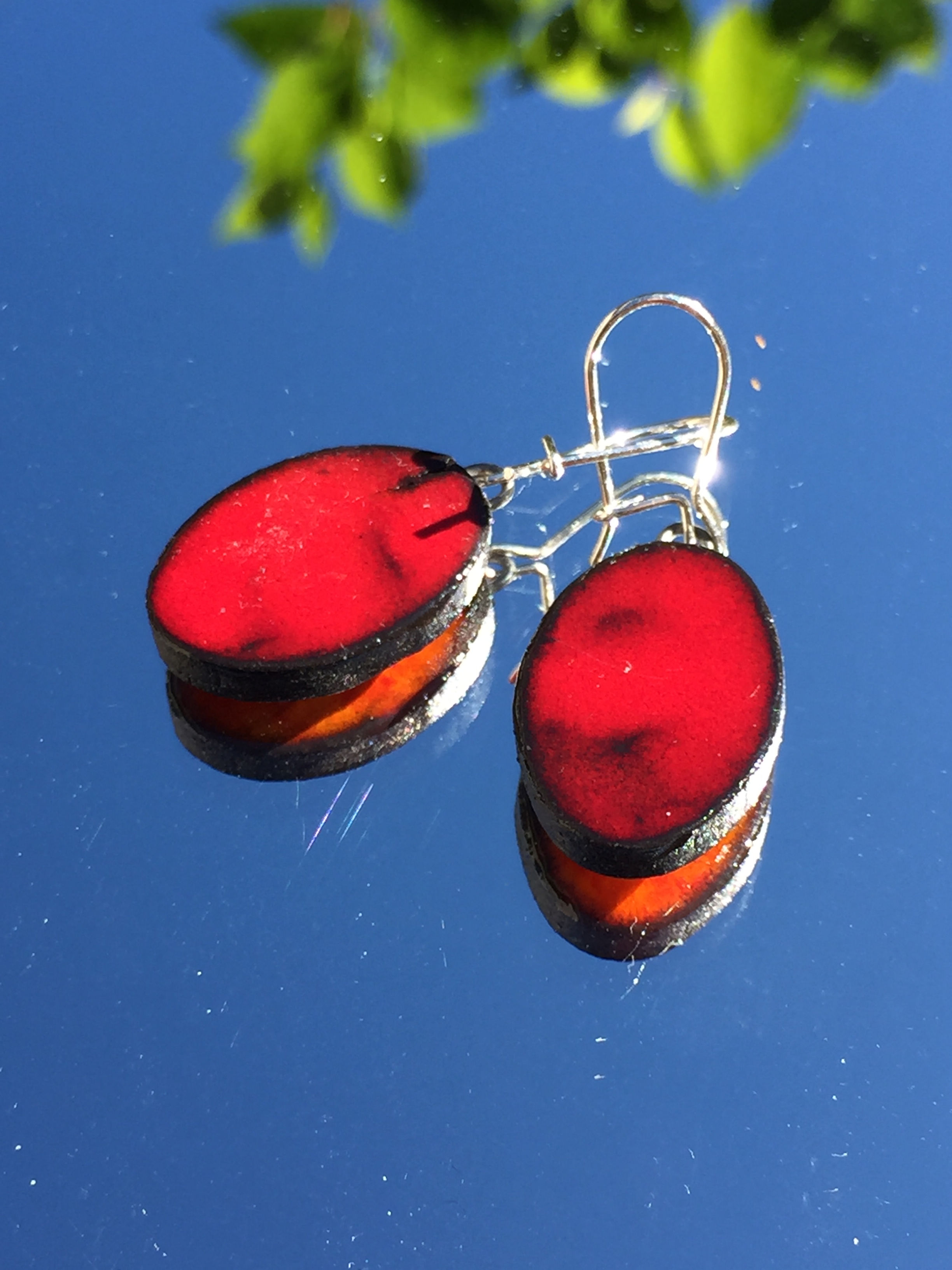 Soikea -korvakorut,puna/oranssi