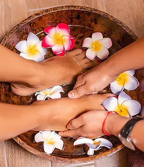 Foot Massage The Sakura Baobab