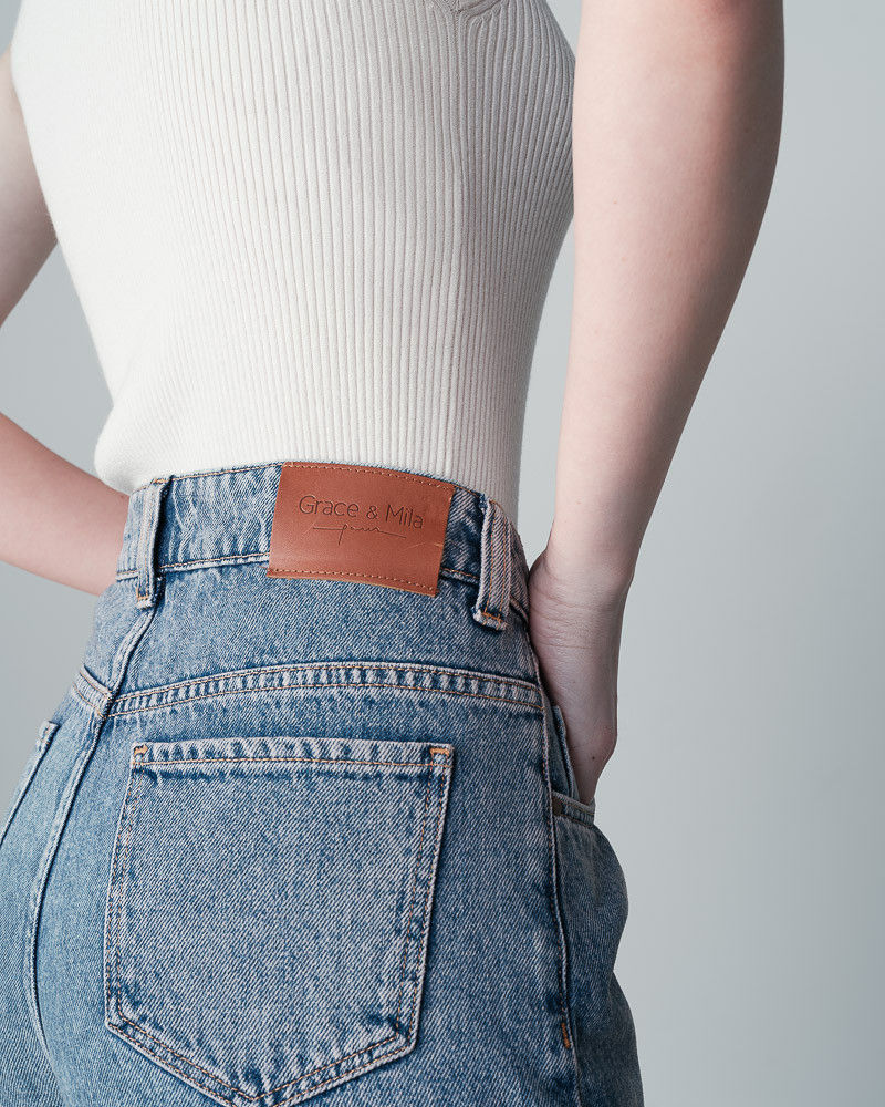 Miniature : Grace & Mila - 2001