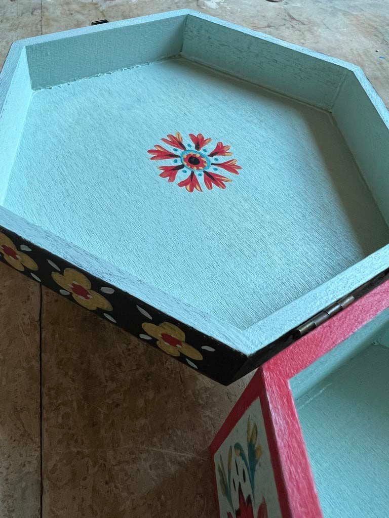 Thumbnail: Peacock Hexagon Keepsake Box