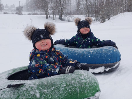 Siimumäe talu vastlapäeva tähistamas