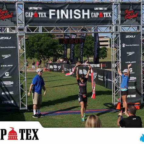 EBOOST Ambassador, Natasha Van Der Merwe wins the Life Time Tri CapTex 2018