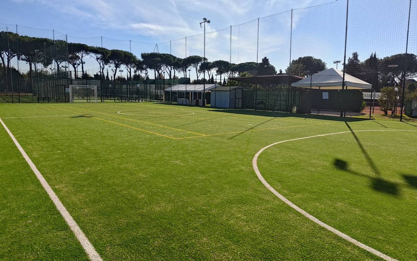 Campo da calcetto presso l’Appio Claudio Tennis Club