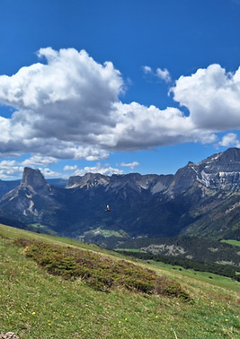 photo du Mont Aiguille et Grand Veymont