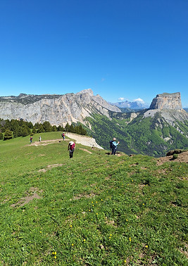 photo du Mont Aiguille depuis la Tête Chevalière
