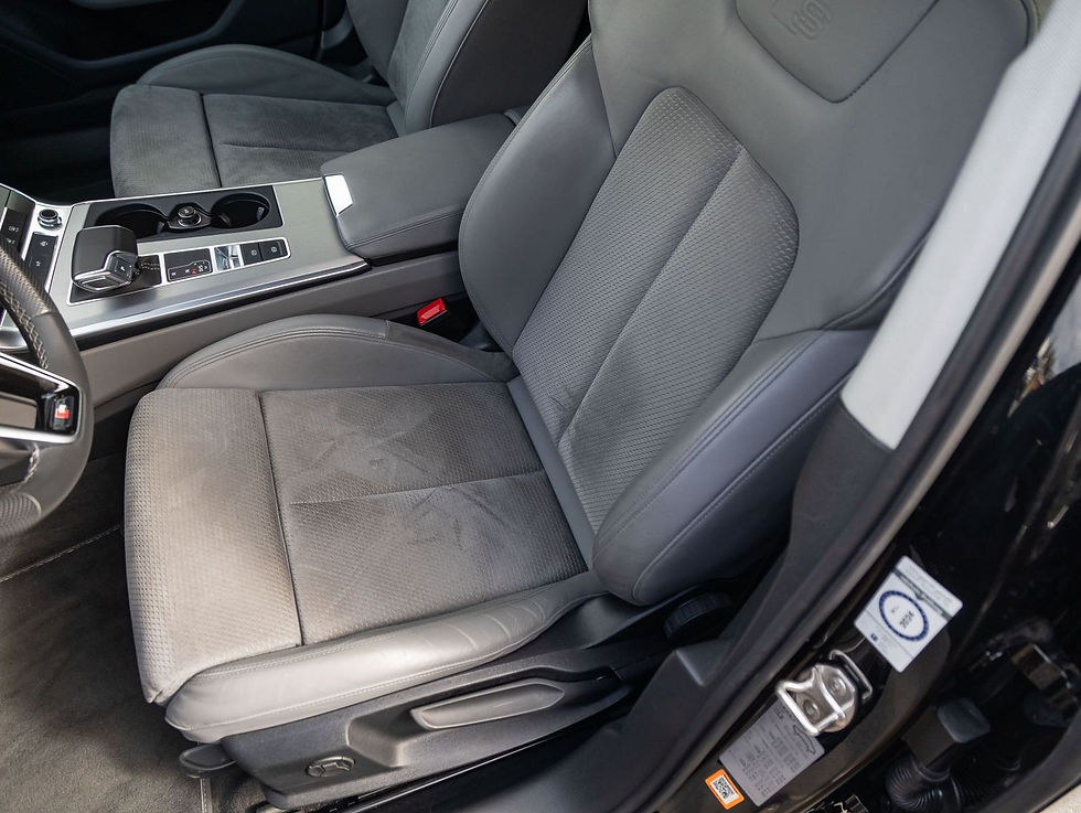 Miniature : AUDI A6 AVANT 55 TFSI E Q.STRONIC 367cv - BRILLANT SCHWARZ  - SIÈGES CHAUFFANTS