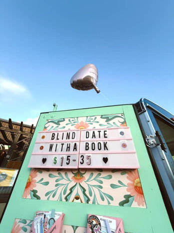 credit: @readinwithrobin