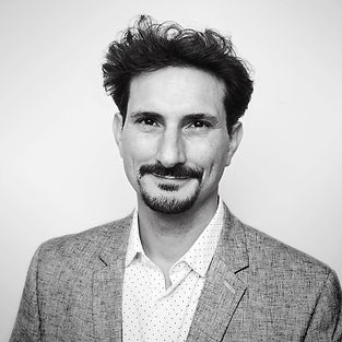 Fernando Desouches, NewMacho