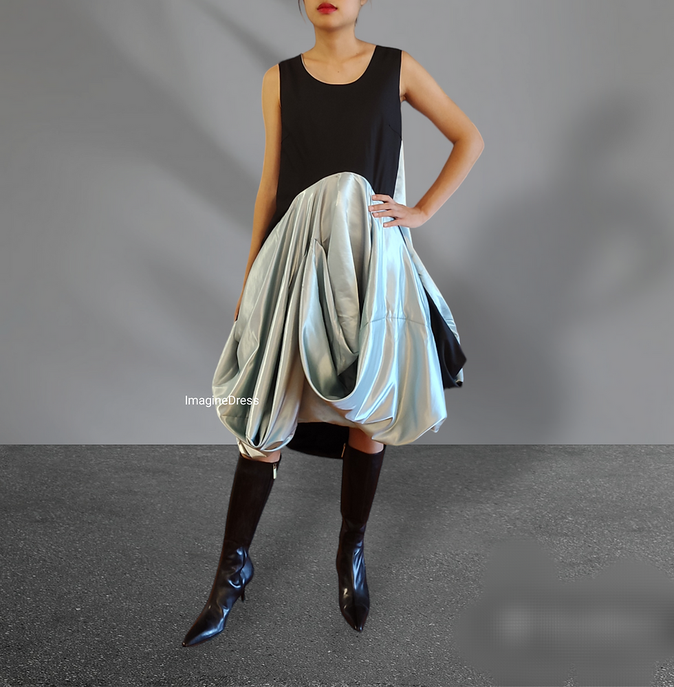 Thumbnail: Satin Bubble Gown(緞面泡泡裙禮服)