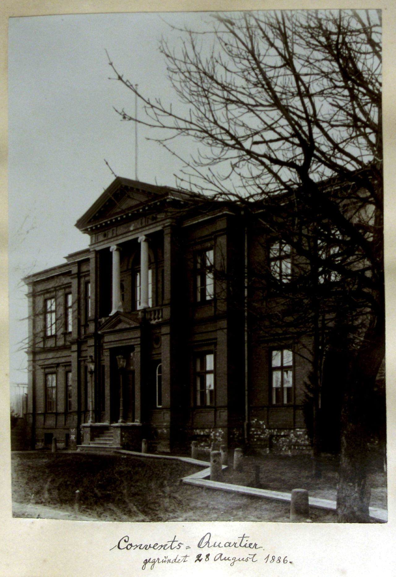 Convents-Quartier der Estonia (Signatur: CSA 121 Estonia 106, 6r)