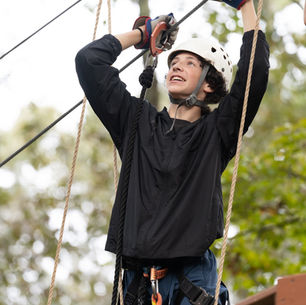 Freshmen bond during kickoff retreat