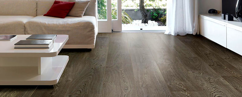 Linoleum flooring installation in a home