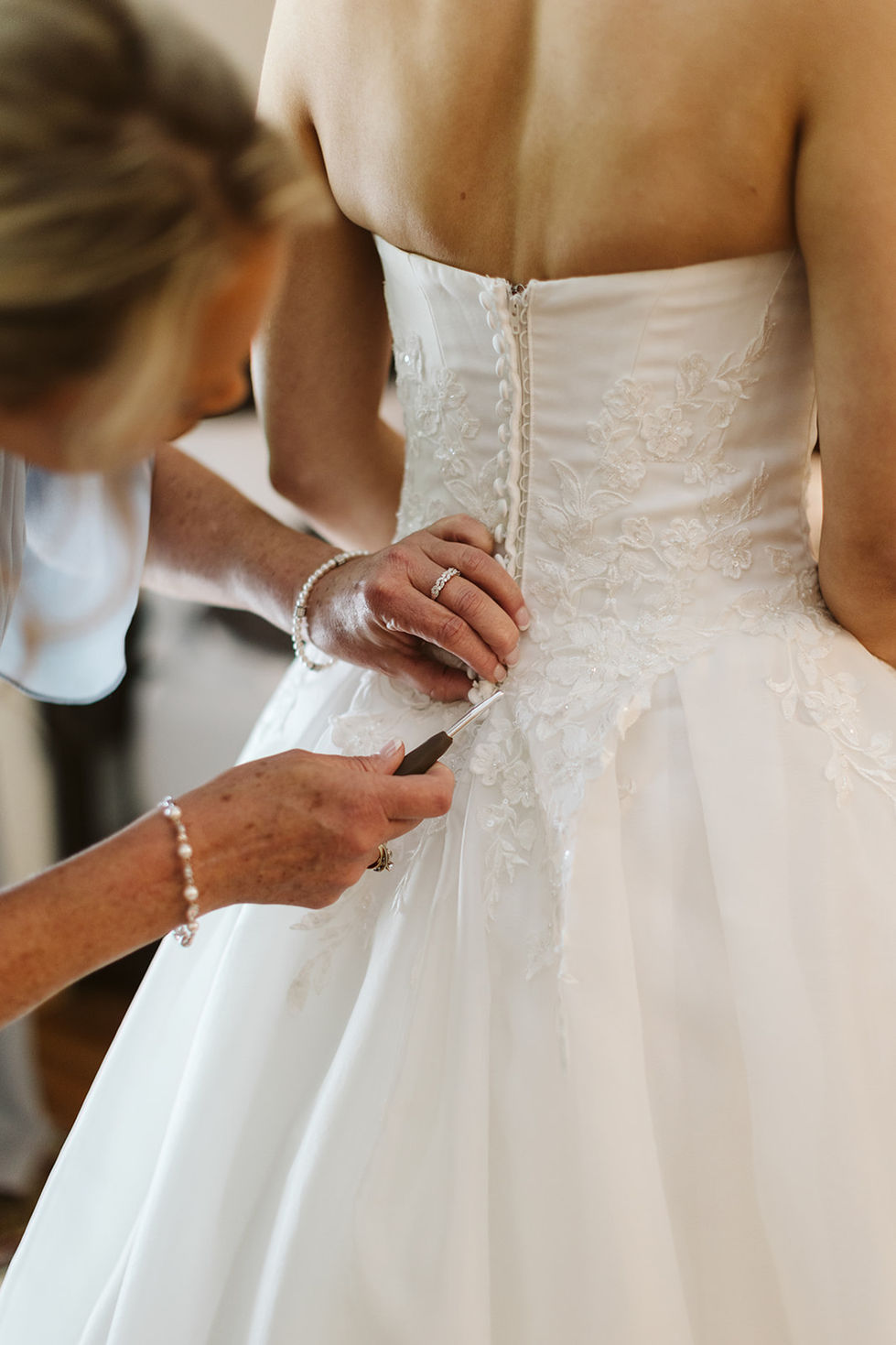 ALYSON_THOMAS_WEDDING_SNEAK-7_websize