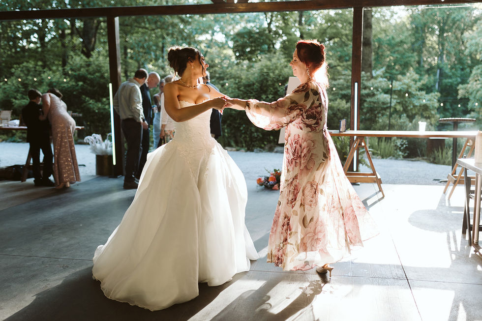 ALYSON_THOMAS_WEDDING_SNEAK-95_websize