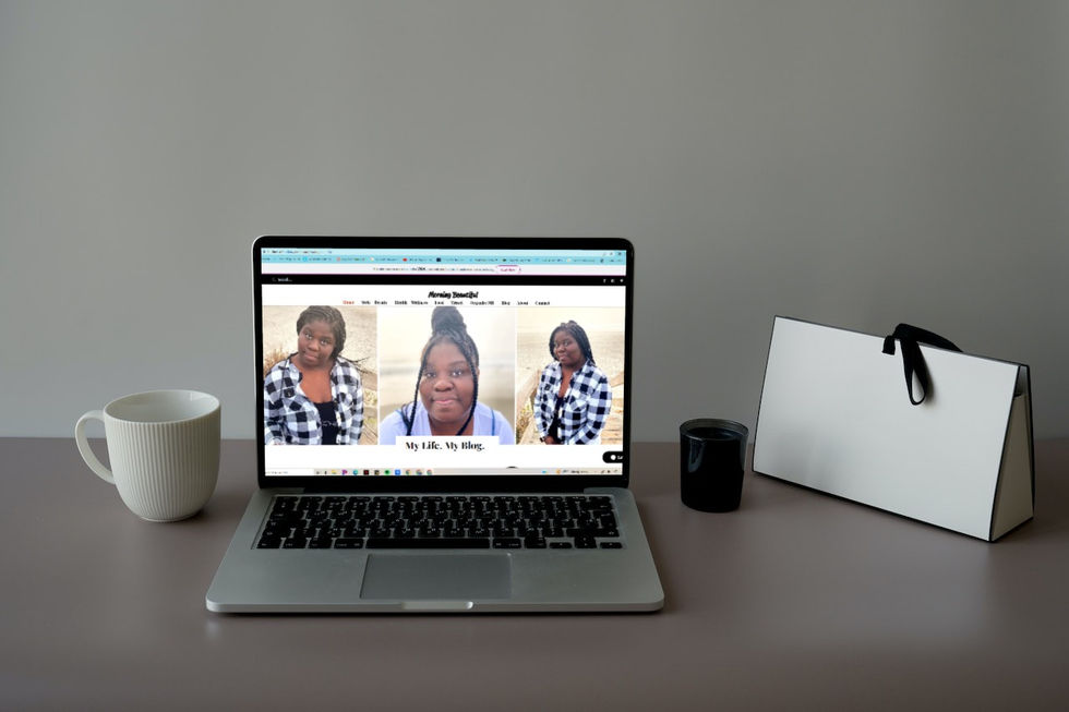smartmockups_lklw8bp2.jpg