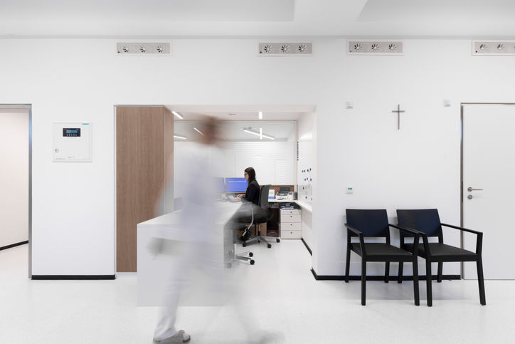 Sanatorium Kettenbrücke | Umbau Ebene E | ROECK Architekten Innsbruck | Architekt Sanatorium Kettenbrücke