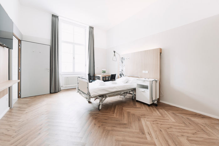 Sanatorium Kettenbrücke | Patientenzimmer | ROECK Architekten | Innsbruck