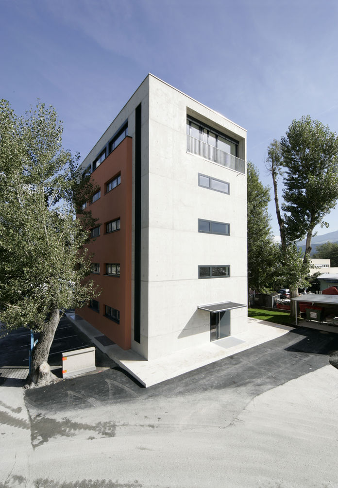 Bürogebäude Fröschl Krenn | ROECK Architekten | Innsbruck | Architekt Innsbruck | Architekturbüro Innsbruck | Architekt Bürogebäude | Bürogebäude Innsbruck | Sichtbeton