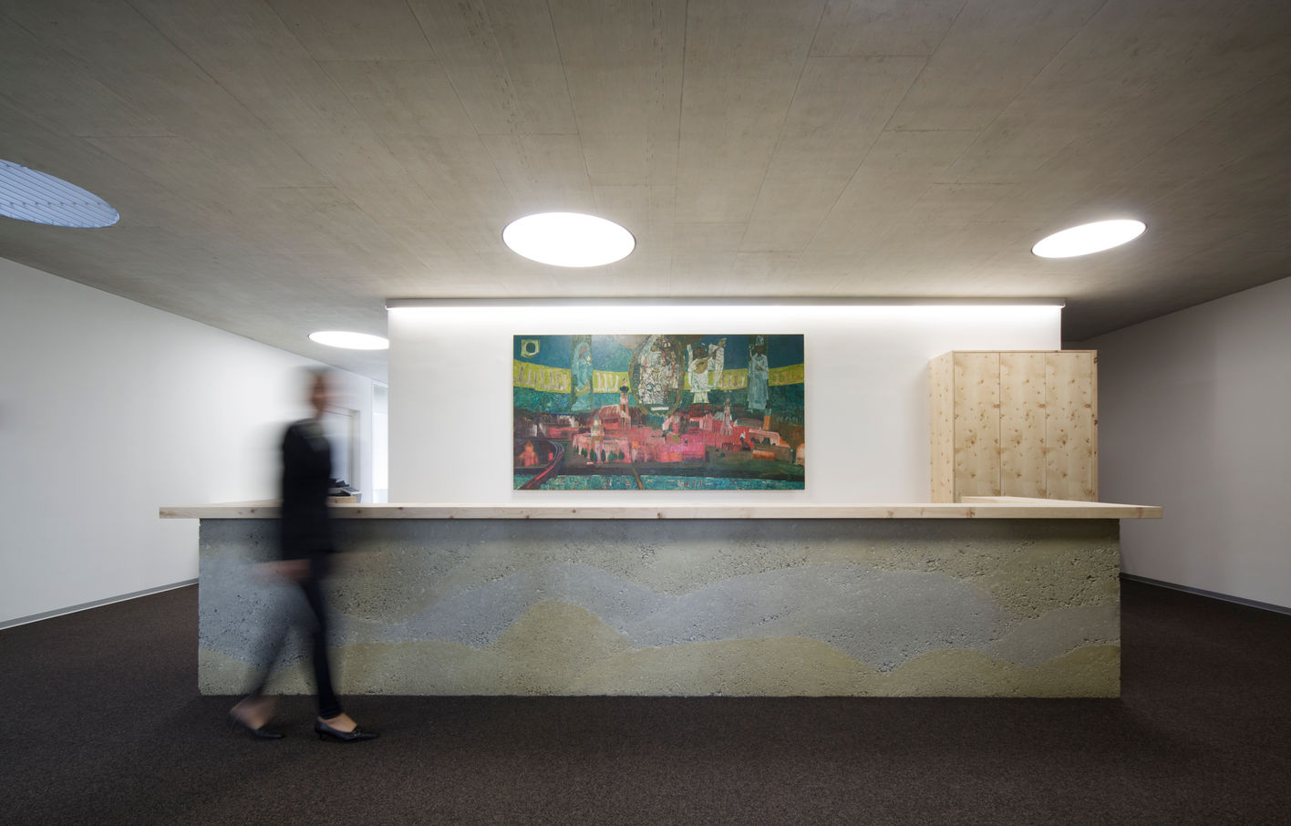 Hallhaus | Hall in Tirol | ROECK Architekten | Innsbruck | Architekt Fröschl Hall | Architekt Innsbruck | Sichtbetonfassade | Stampfbeton | Architekt Beton