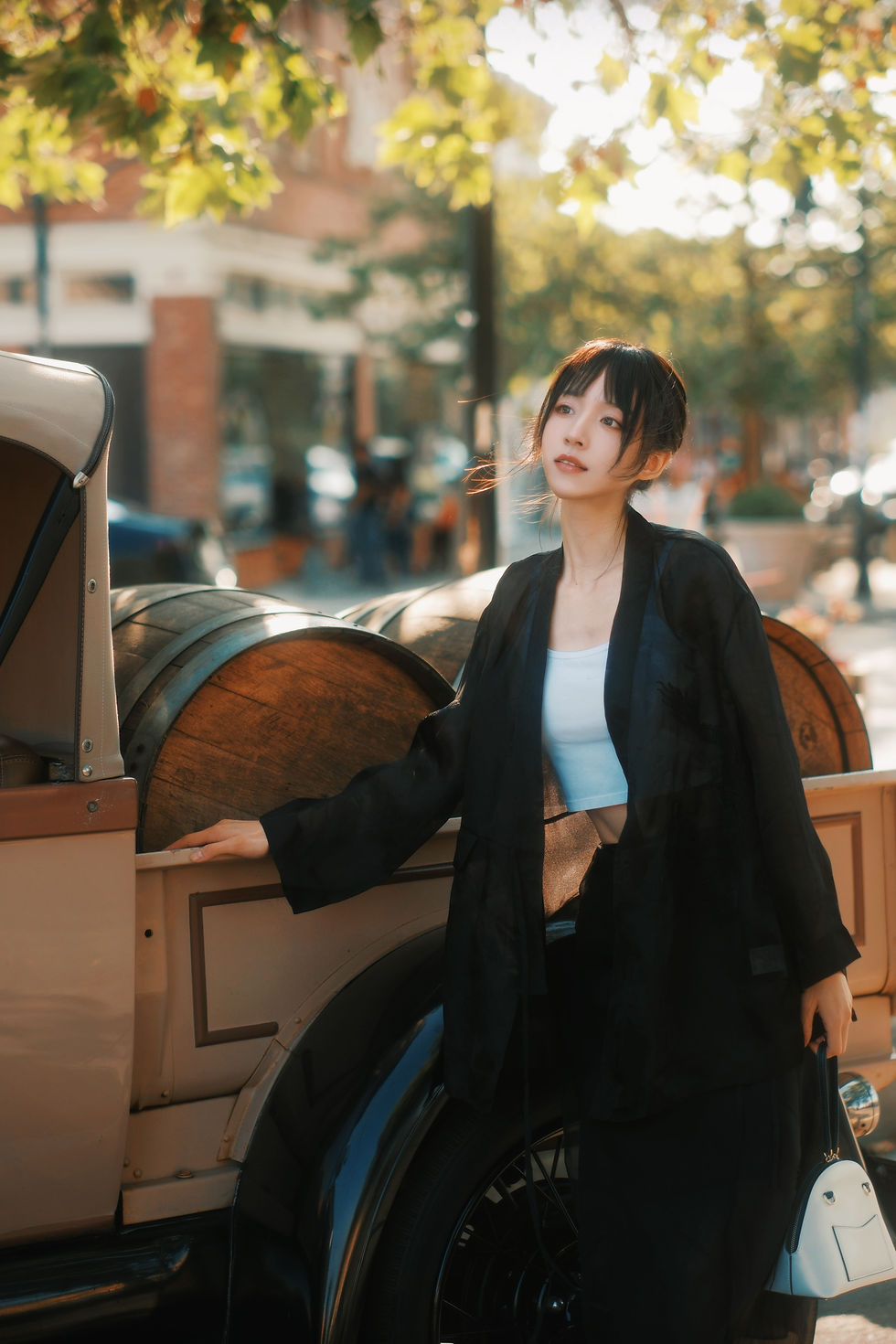 Thumbnail: Black Organza Oversized Retro Casual Coat