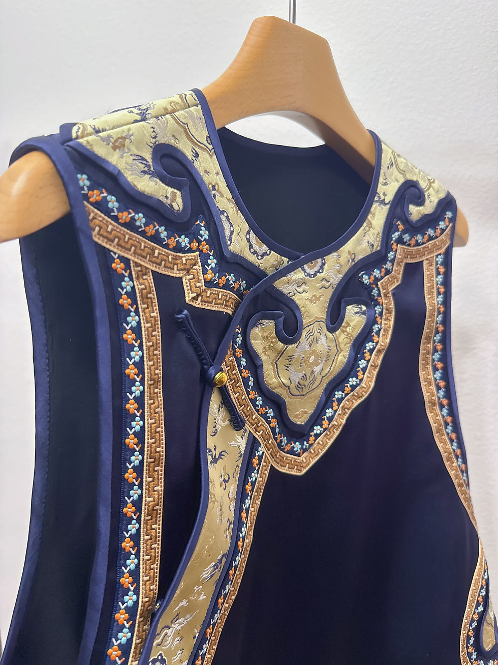 Thumbnail: Navy Traditional Retro Xiangyunsha Silk Vest