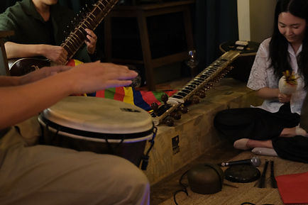 짜이 연주 사진 2.jpg