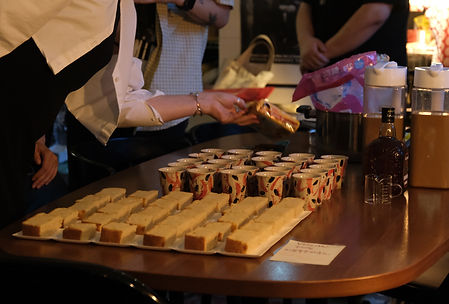 7월 짜이잔과 비건두부레몬파운드.jpg