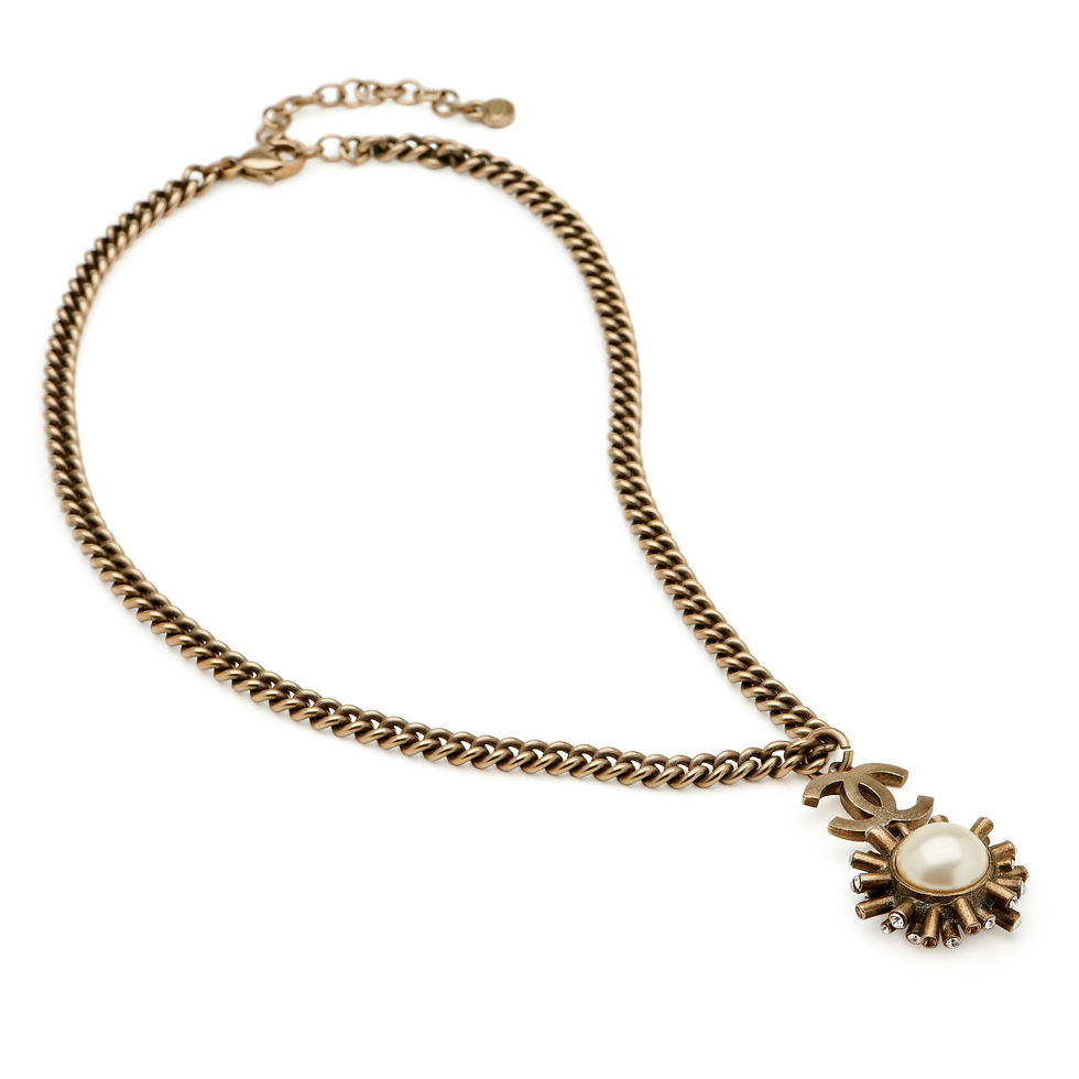 Thumbnail: CHANEL Vintage Strass and Faux Pearl Necklace