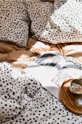 Crisp-sheets-dots-bijenkorf