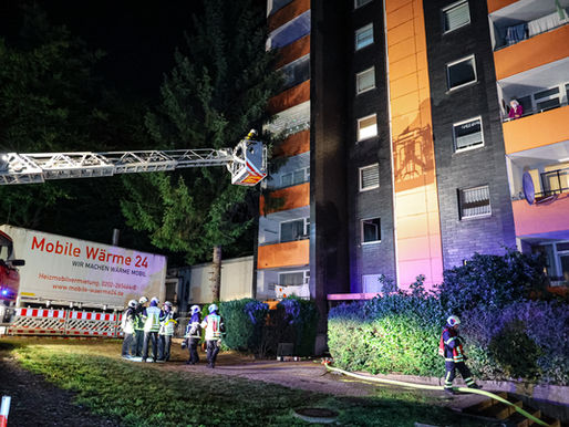 (W) Küchenbrand in Ronsdorfer Hochhaussiedlung