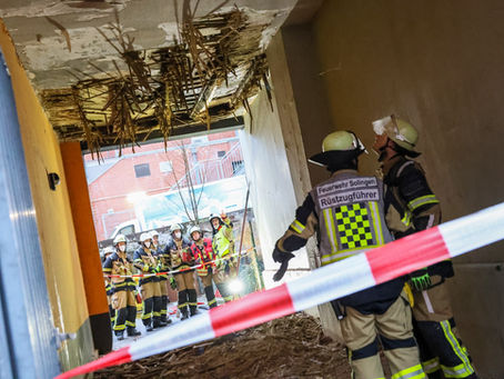 (SG) Wohnhaus einsturzgefährdet - Gebäude komplett geräumt
