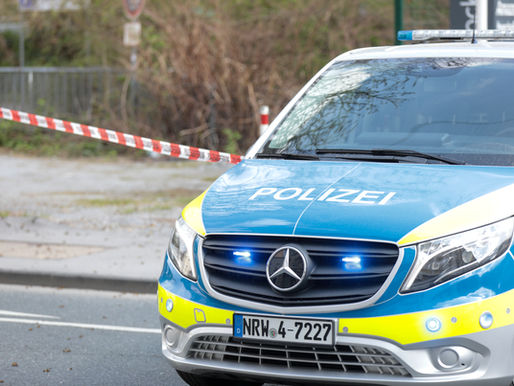 (W) Raub zum Nachteil eines Senior in der Steinbeck