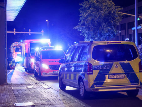 (SG) Polizei musste Schaulustige vertreiben