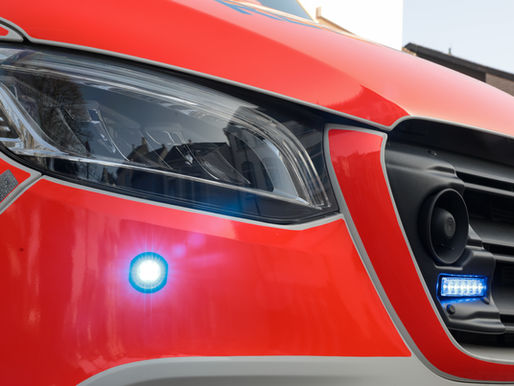 (SG) Schwerverletzer 13 jähriger Fahrradfahrer nach Crash