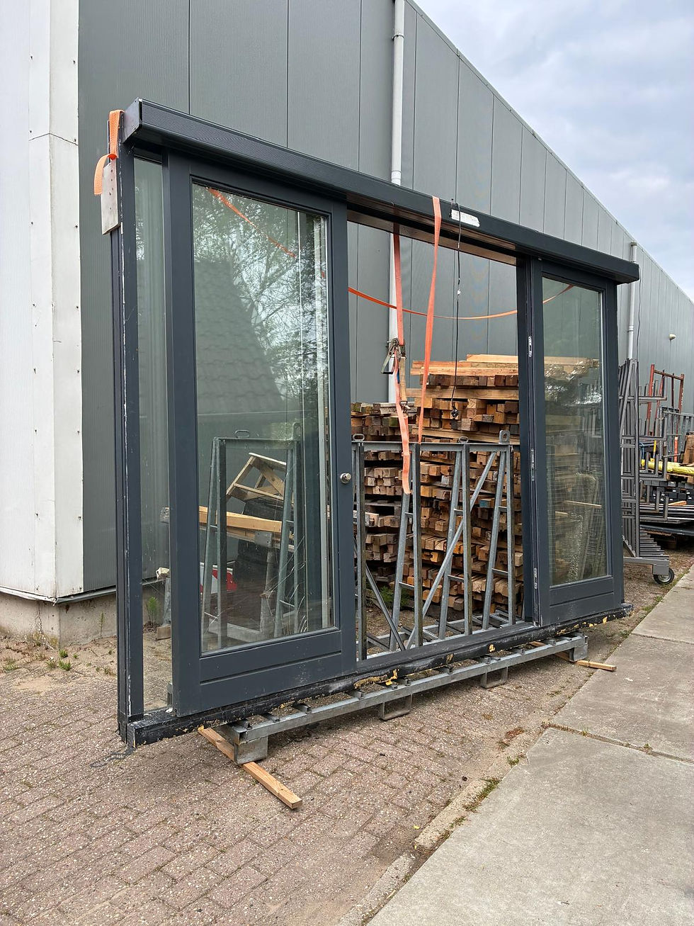 Thumbnail: Hardhouten dubbele schuifpui | 381.5x260