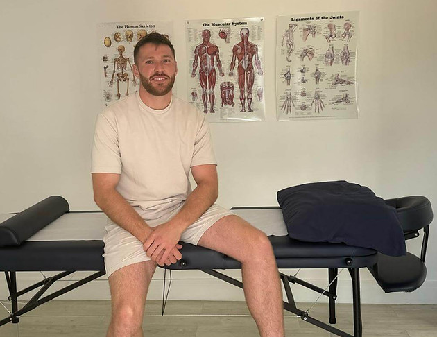 Joe-jackson-sports-therapist-dronfield-sheffield-NUYU-sports-clinic