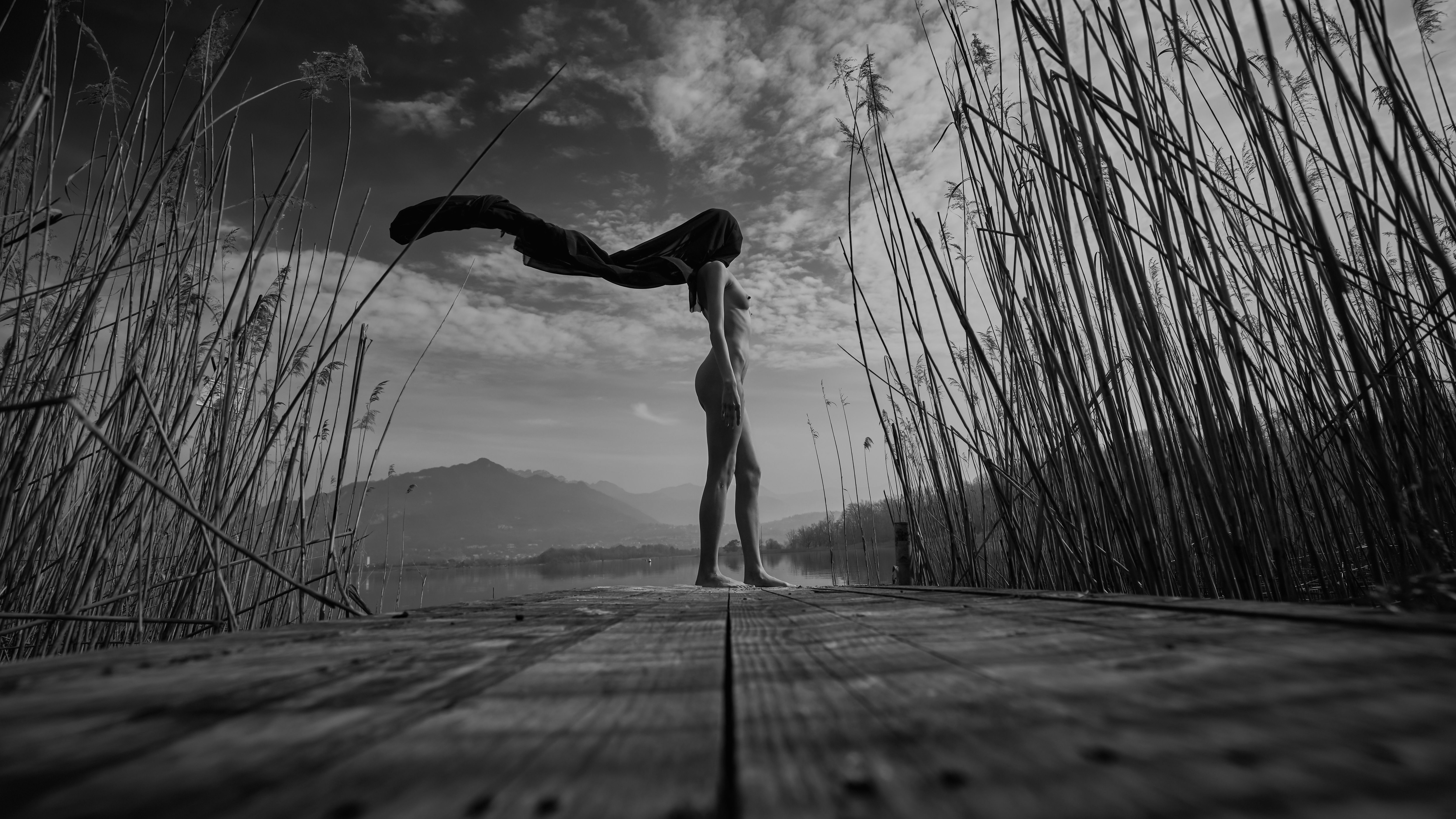 Hidden Torment - 180x100cm