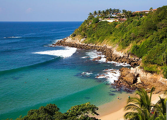 Puerto Escondido Playa Carrizalillo.jpg