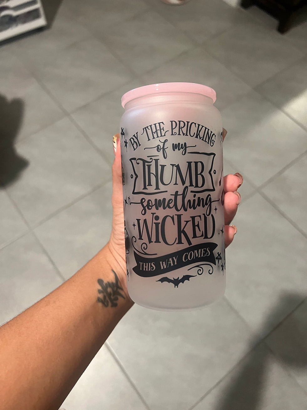 Thumbnail: She’s wicked 🔮