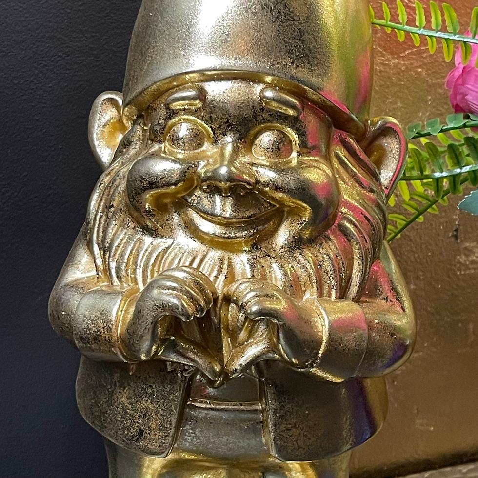 Thumbnail: Heart Hands Gold Leaf Medium Gnome 41cm