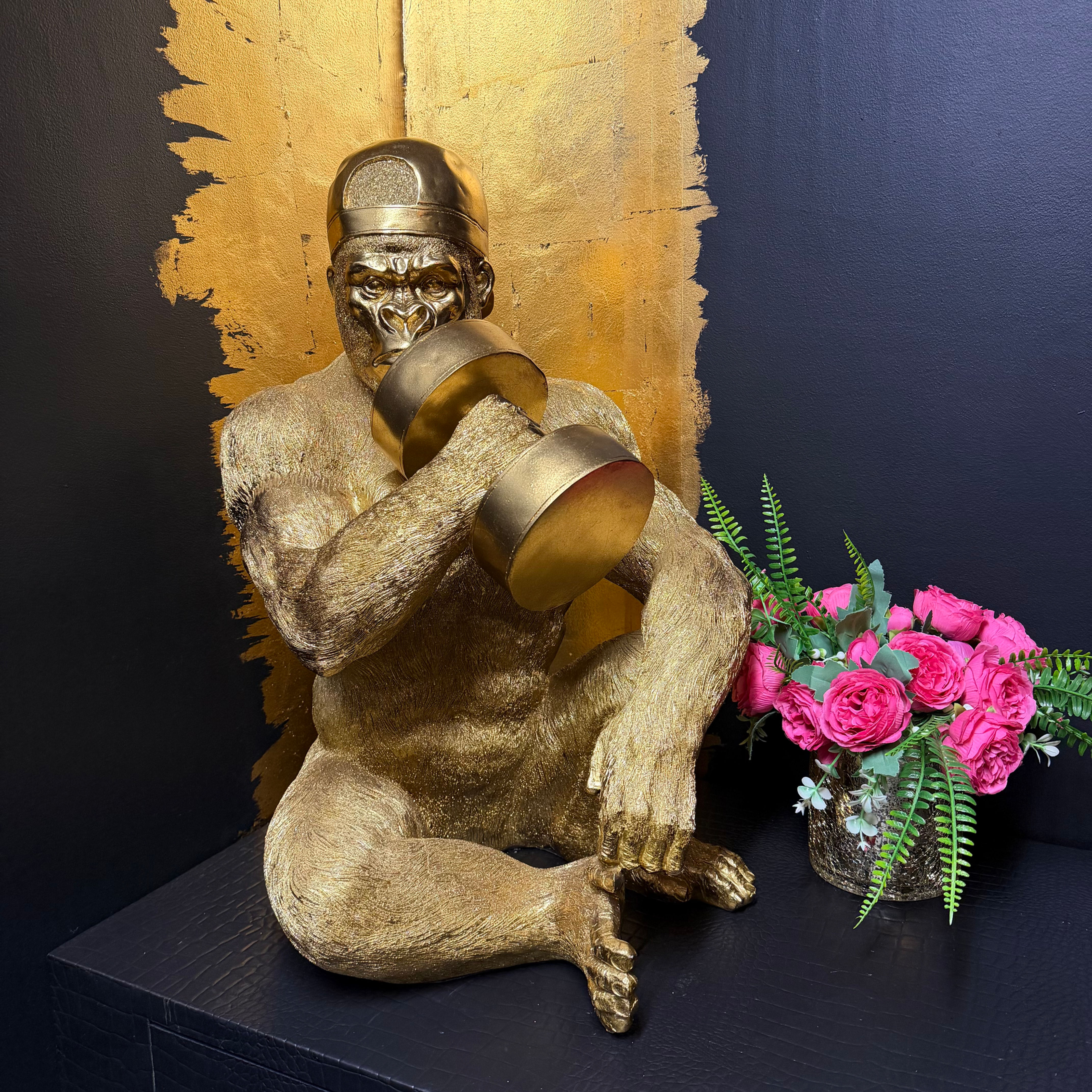 XL Gorilla Bodybuilder Statue – Gold Coloured – 61.5 cm High