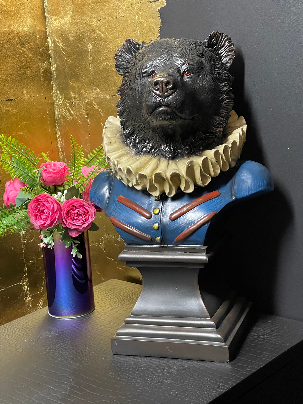 Thumbnail: XL Gentry Bear Bust On Square Base 52cm