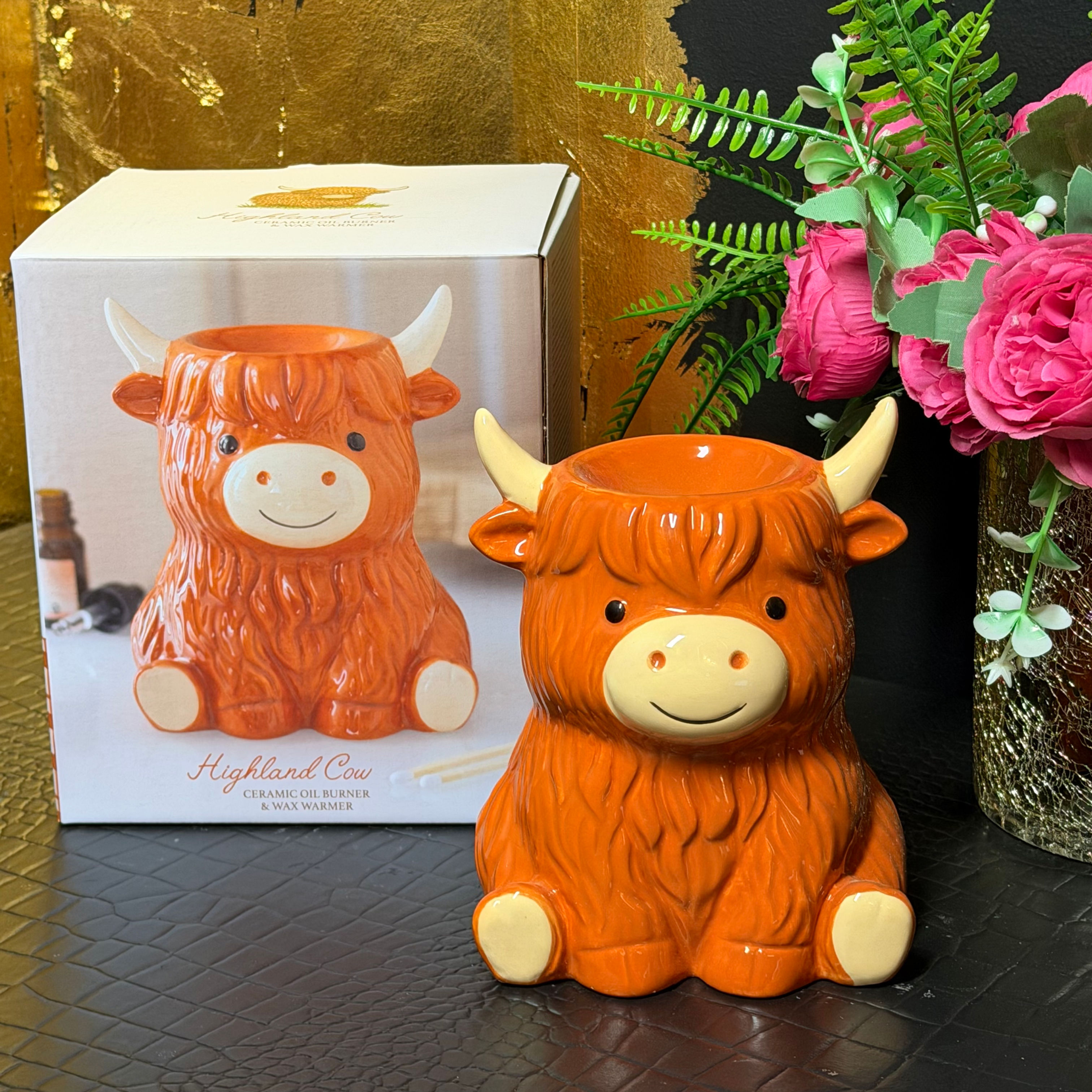 Large Highland Cow Oil Burner and Wax Warmer