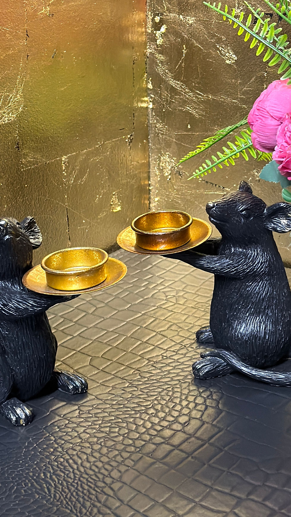 Thumbnail: Black and gold Mouse Tealight Holder