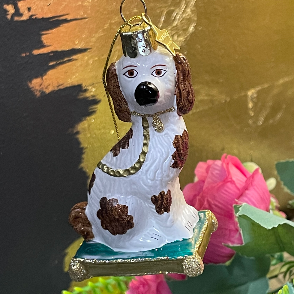 Vondels King Charles Spaniel Glass Christmas Tree Ornament