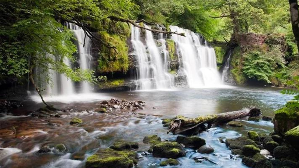 The four Waterfalls Walk - Ty Coppi Adventure