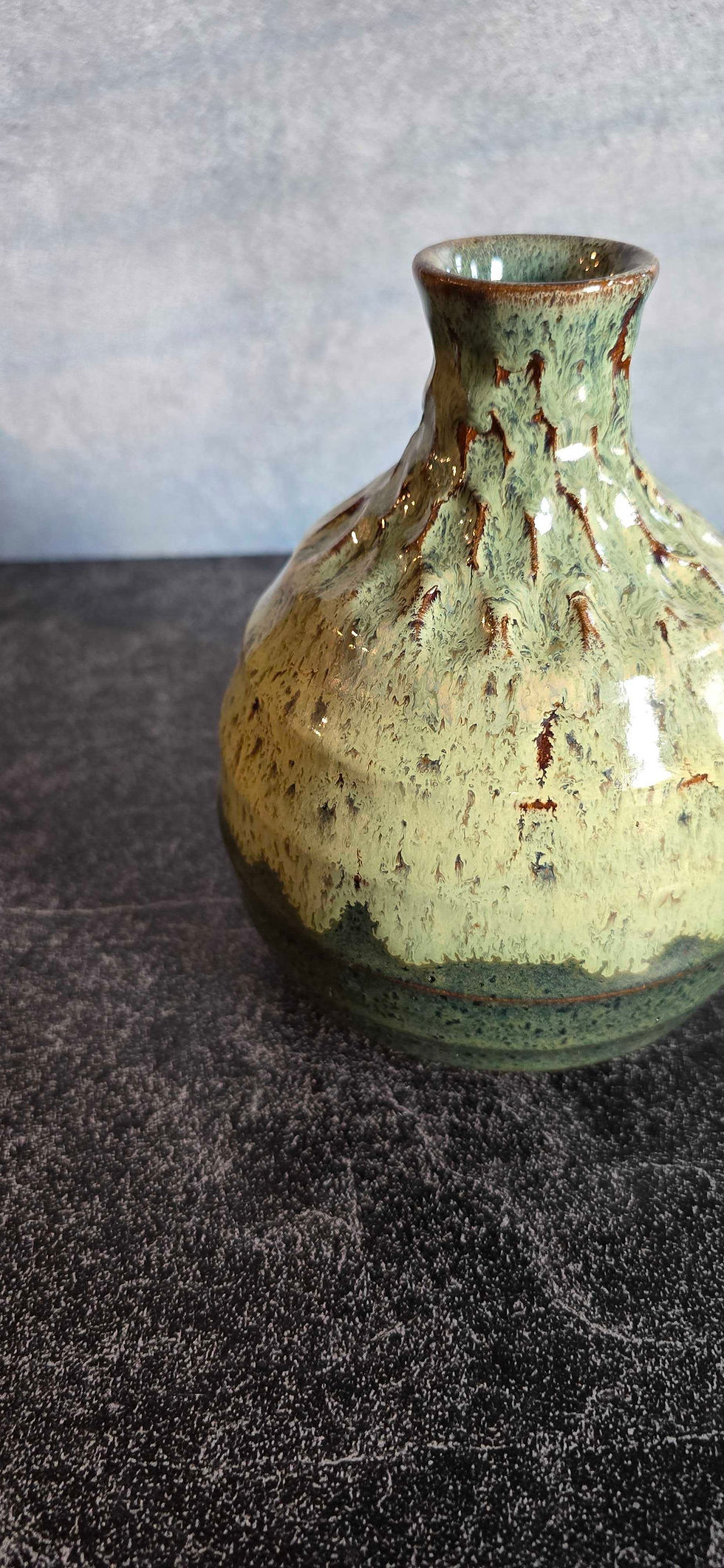 Thumbnail: Dragon Egg Vase
