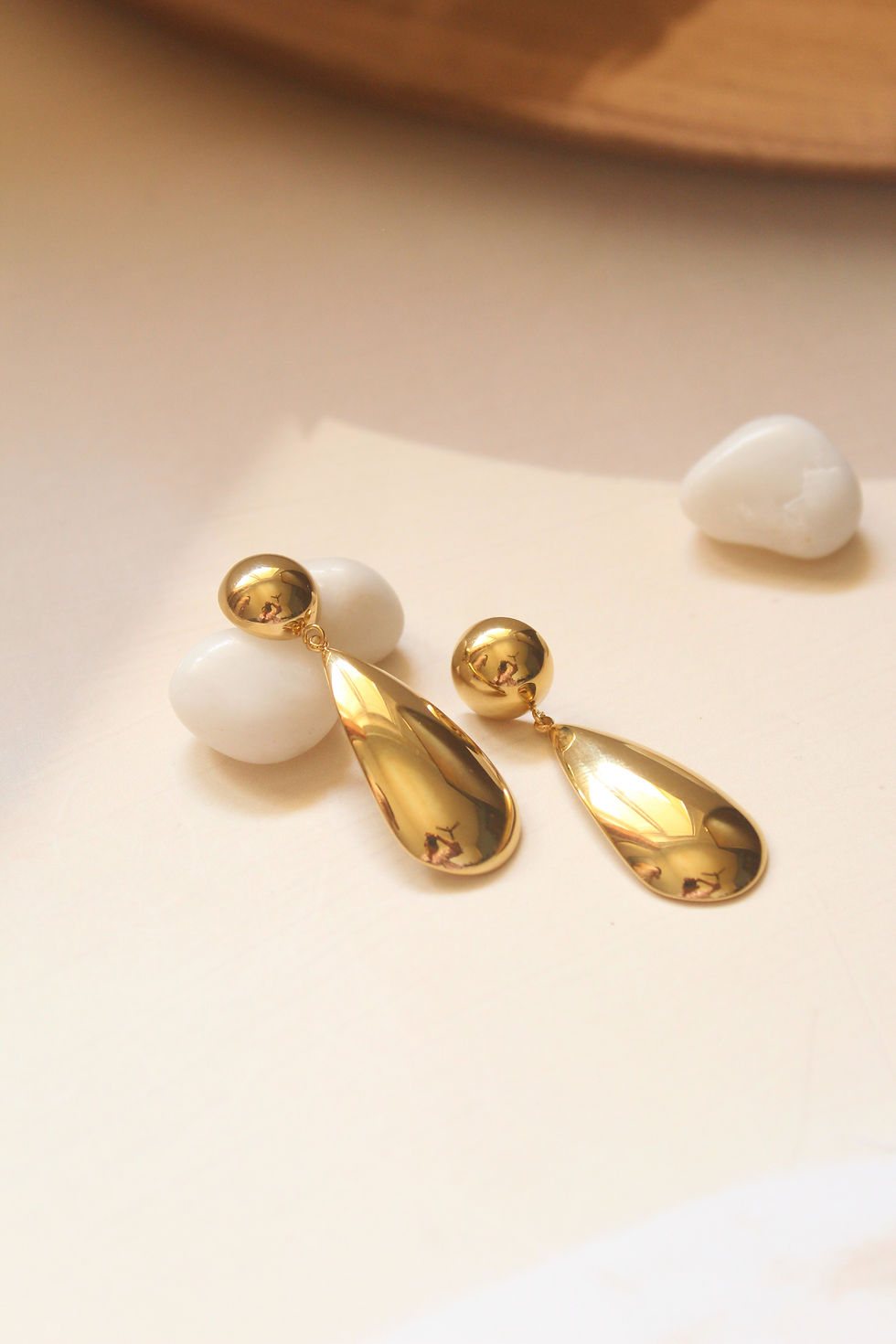 Thumbnail: Sleek Gold Teardrop Statement Earrings